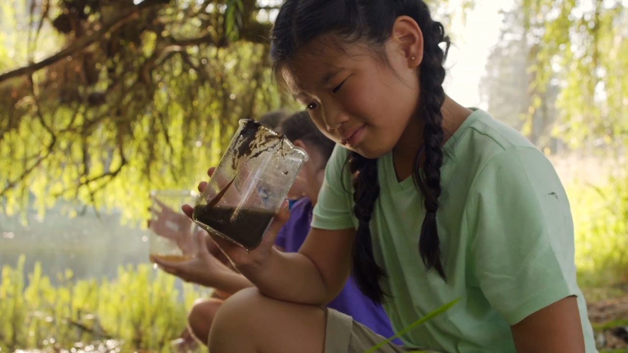1280x720 stem connect video still